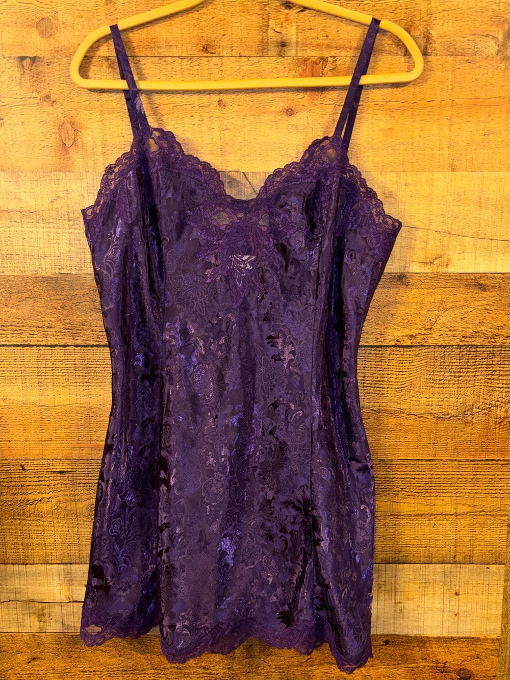 Victoria's Secret Gold Label Vintage Lace Trim Nightie
